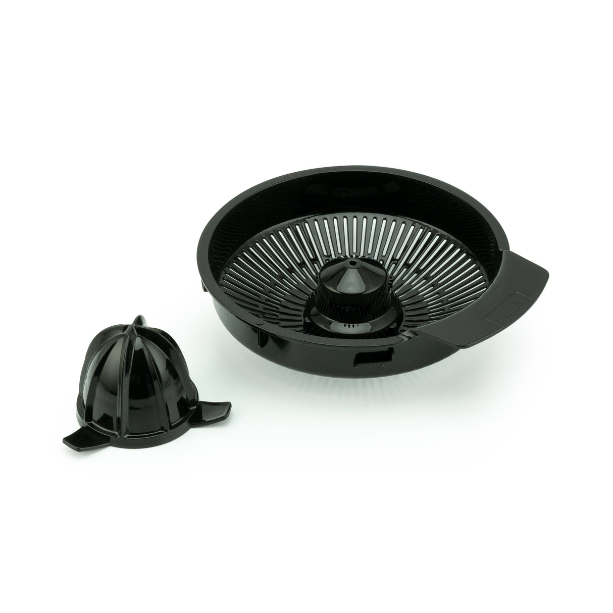 Essential citrus juicer